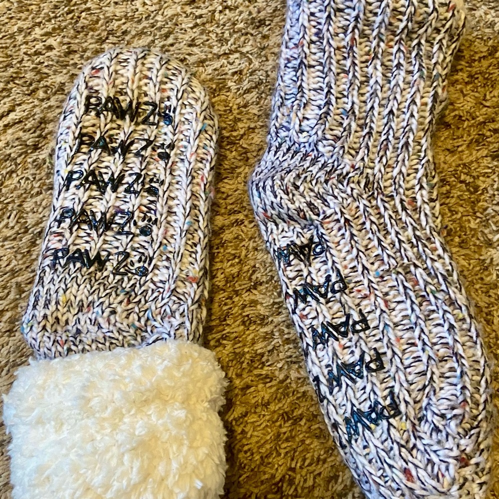 PAWZ Cozy Knit Socks with Fleece Lining